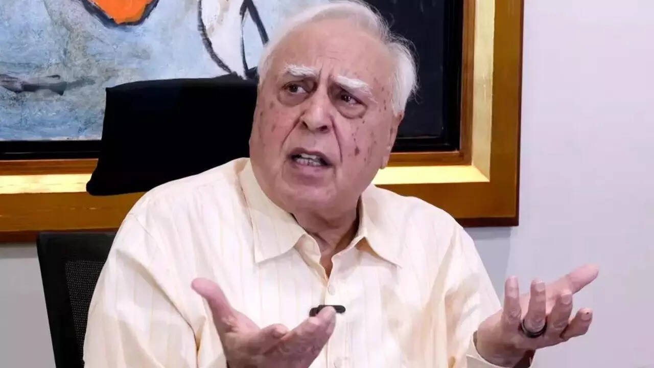 You are currently viewing ‘Only Parliament can probe a judge’: Kapil Sibal slams SC in-house report on Justice Yashwant Varma, says only judges inquiry act is constitutionally valid