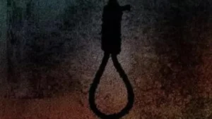 Read more about the article Theft accused found hanging in thana loo
