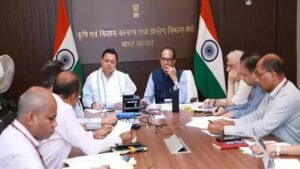 Read more about the article Uttarakhand CM Dhami meets Union minister Shivraj Chouhan, discusses implementation of agricultural schemes in state