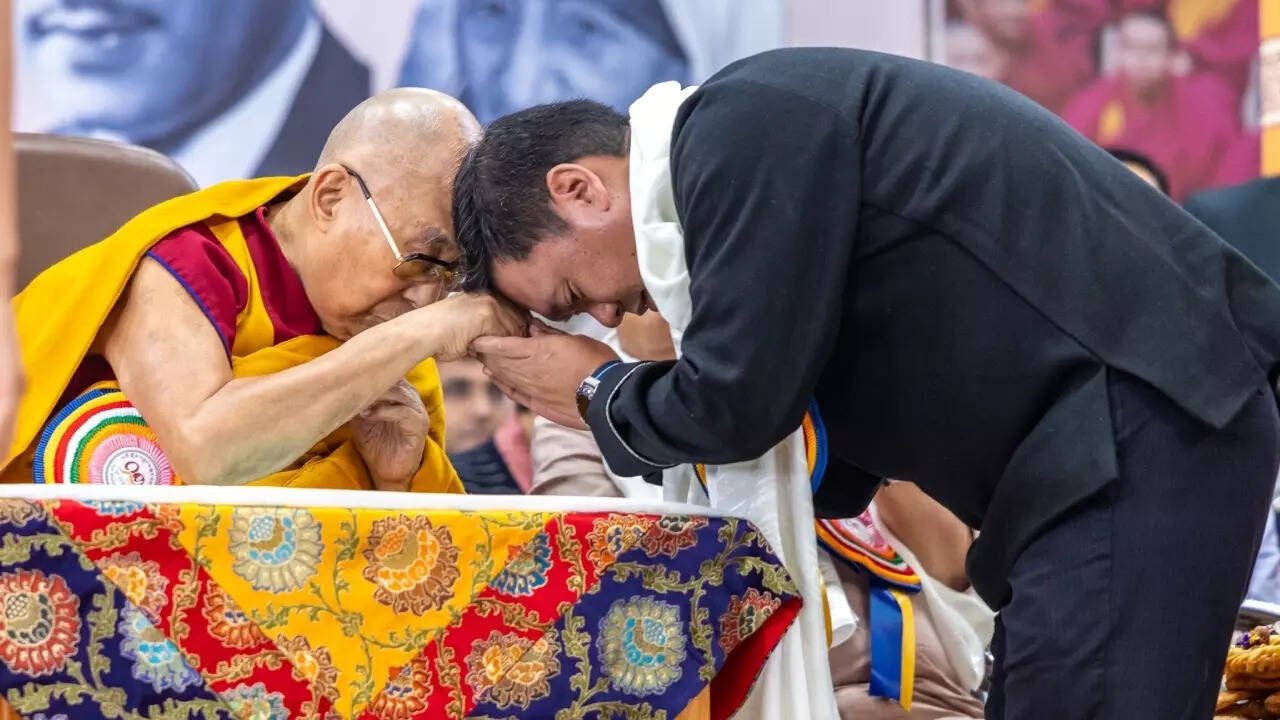 You are currently viewing ‘Next successor will be born in free world’: Arunachal CM Prema Khandu on next Dalai Lama, says ‘China has no role’