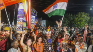 Read more about the article 12th batch of Amarnath pilgrims leave from Jammu