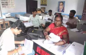 Read more about the article Bihar electoral roll revision: 35.7 lakh voters missing; EC shares data with parties for final check