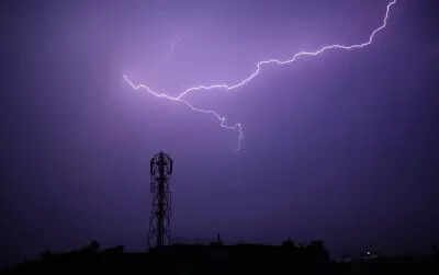 You are currently viewing Lightning kills 19 in 24 hours in Bihar
