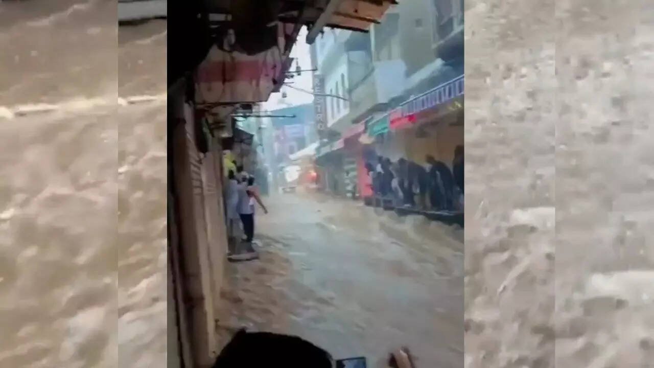 You are currently viewing Watch video: Ajmer floods sweep away bikes, carts and even people; red alert in multiple Rajasthan districts