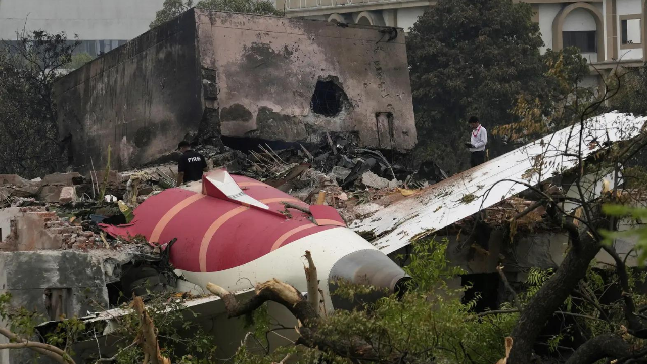 You are currently viewing ‘Attempting to draw conclusions’: FIP sends legal notice to Reuters, WSJ; slams ‘speculative’ AI171 crash coverage