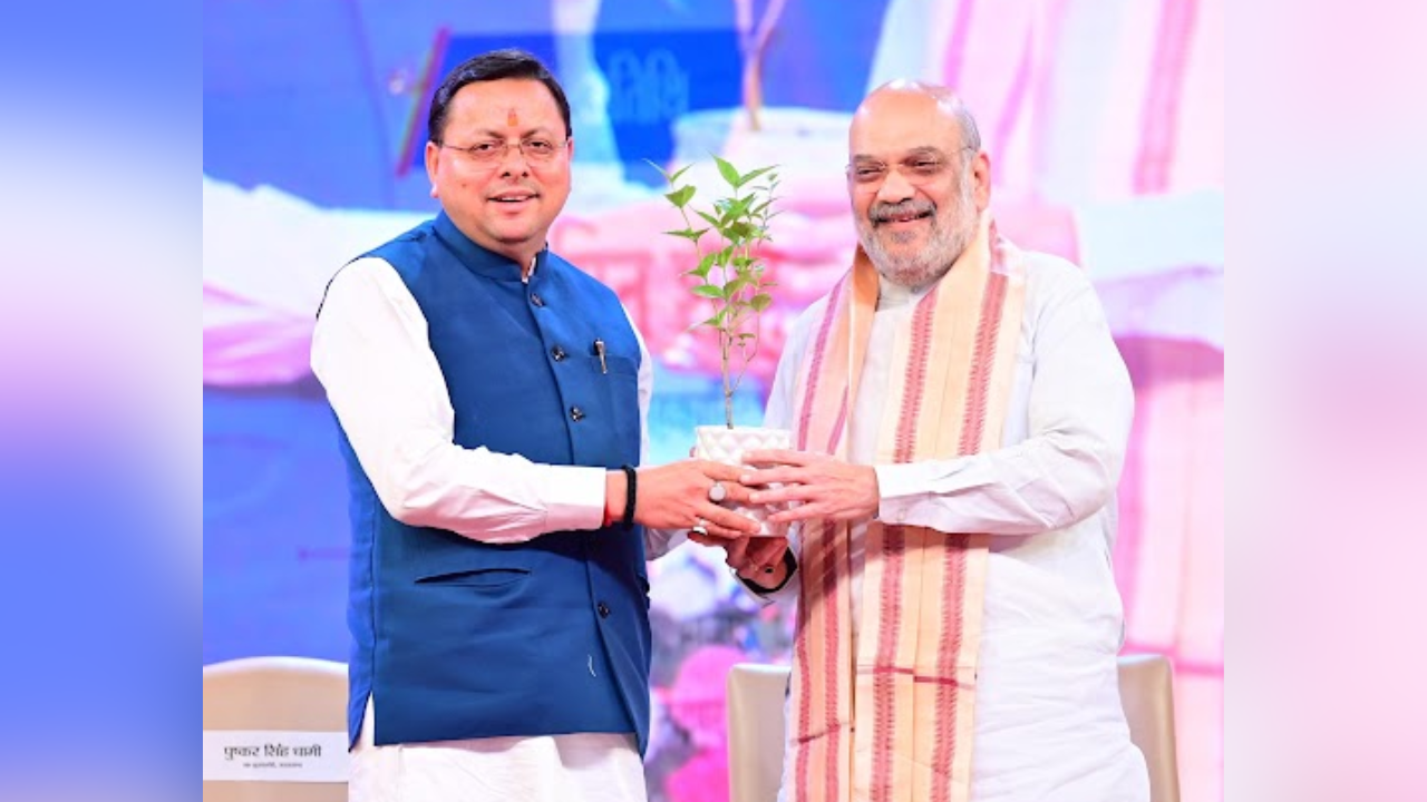 You are currently viewing ‘Land of Char Dhams on path to growth’: Amit Shah attends Uttarakhand Investment Summit; lauds Pushkar Singh Dhami government