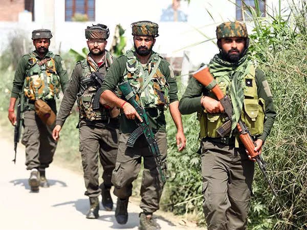 You are currently viewing Movement of suspicious men prompts search op in Kathua