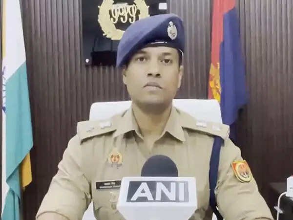 You are currently viewing School van driver arrested in Lucknow for raping 4-yr-old girl