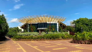 Read more about the article KIIT faces UGC heat: Bar on expansion, threat to deemed university tag after suicide probe