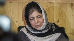 Read more about the article Speak up in Parliament for ‘marginalised’ Muslims, Mehbooba urges Rahul