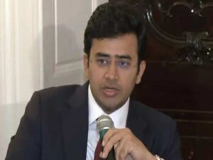 Read more about the article SC castigates Karnataka govt for case against BJP’s Tejasvi Surya