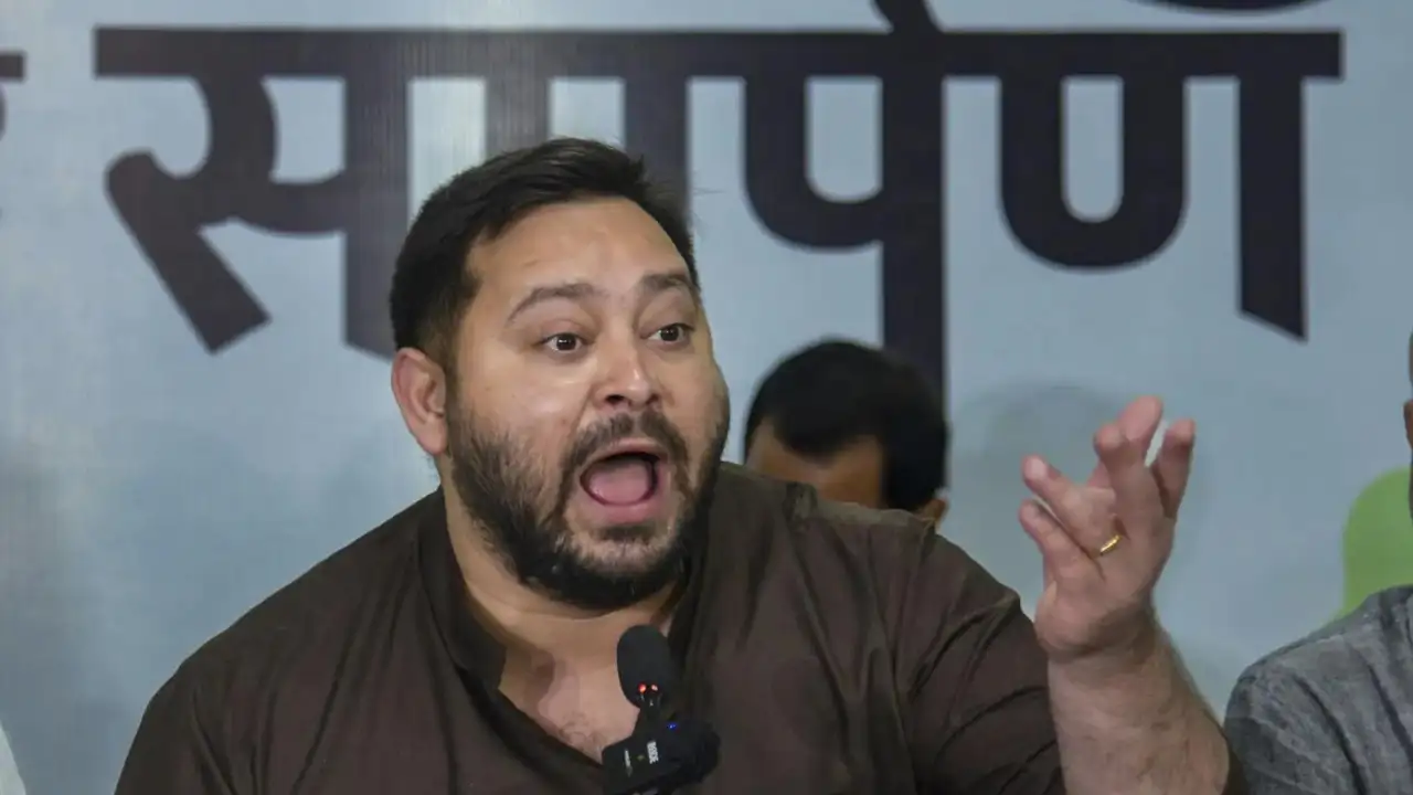 You are currently viewing ‘Bihar does not take him seriously’: BJP mocks Tejashwi’s ‘poll  boycott’ threat; calls it to ‘nervousness’