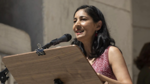 Read more about the article 19 years on, Kiran Desai has a 2nd shot at Booker