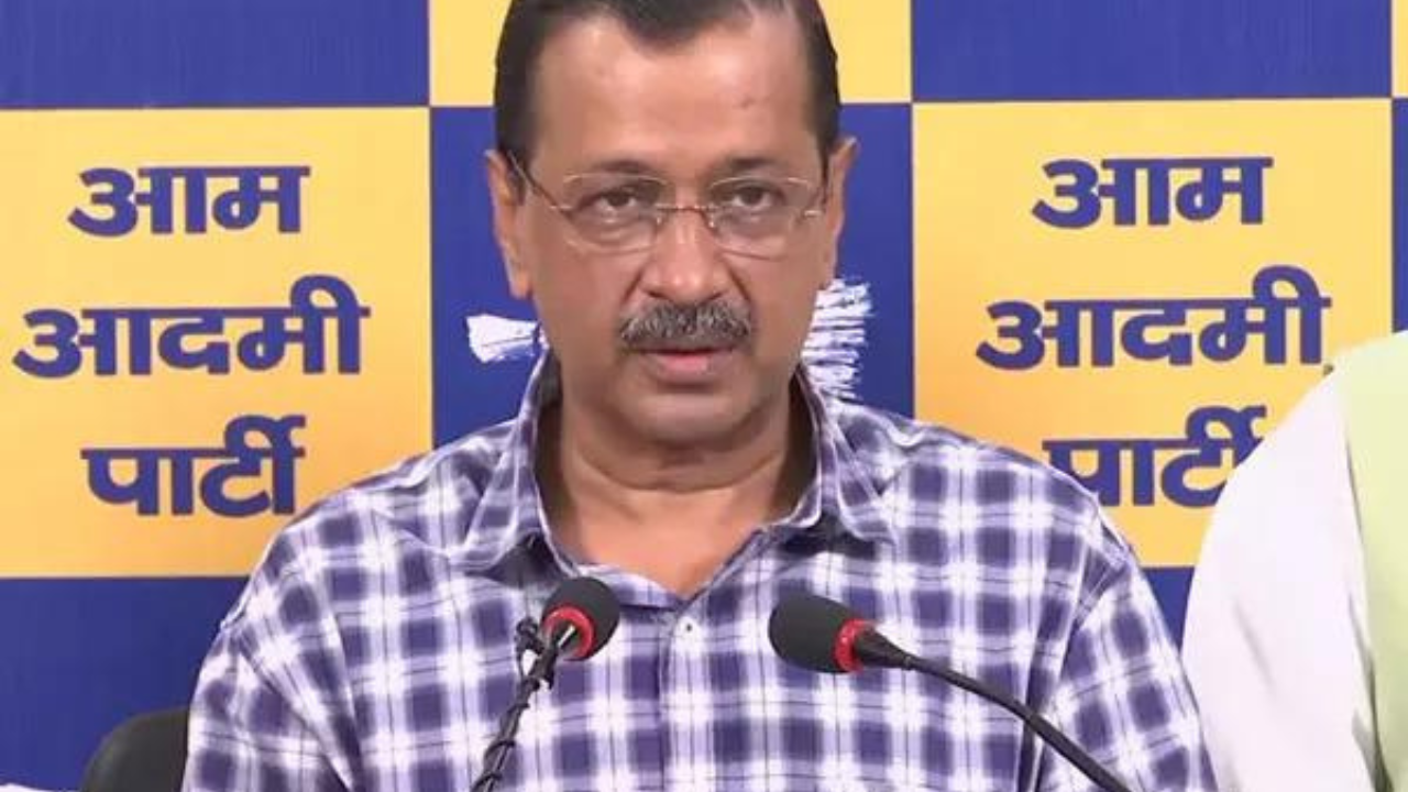 You are currently viewing Country’s youth being beaten with lathis simply for asking questions about their future: Arvind Kejriwal