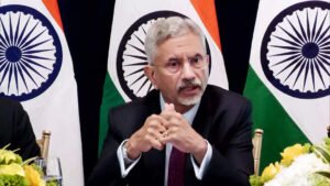 Read more about the article ‘Unreasonable’: India hits back at Trump tirade on Russian oil