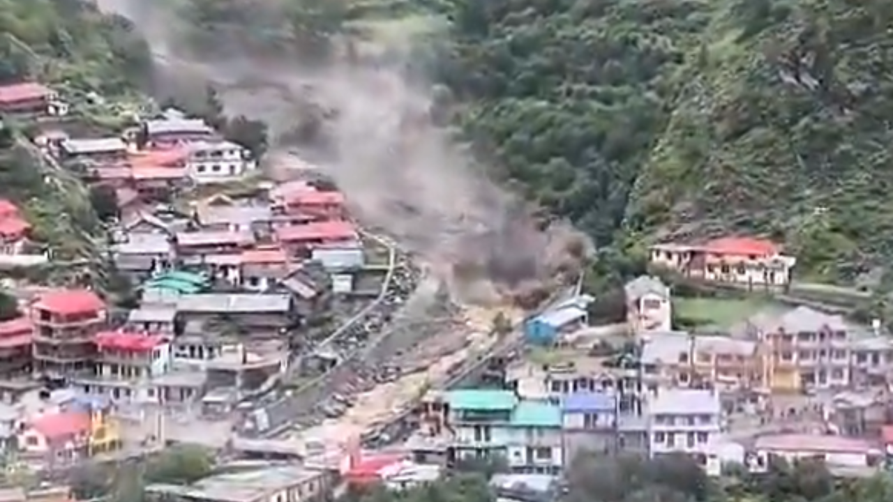 You are currently viewing Entire village washed away: Cloudburst triggers flash floods in Uttarakhand – what we know so far