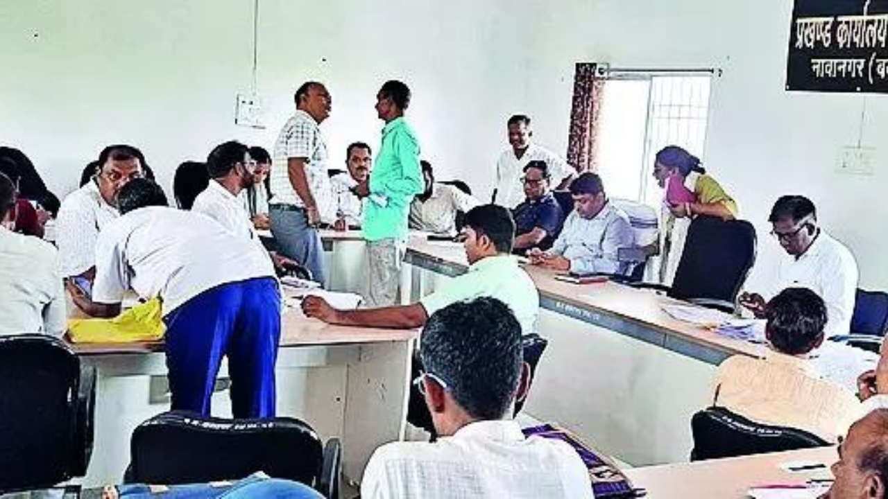 You are currently viewing EC to opposition: Get ‘wrongfully excluded’ to file claims