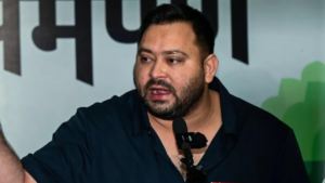 Read more about the article EPIC trouble for Tejashwi Yadav: Card shown to media ‘seems fake’, says EC; asks him to surrender it by August 16