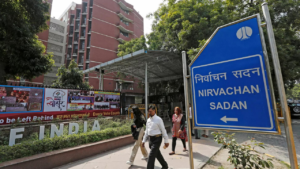 Read more about the article EC delists 334 unrecognised parties over norms breach