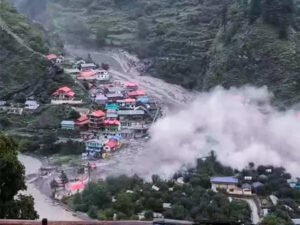 Read more about the article Himachal Pradesh monsoon fury: Orange alert for next 4 days; toll reaches 219, over 300 roads closed – top developments