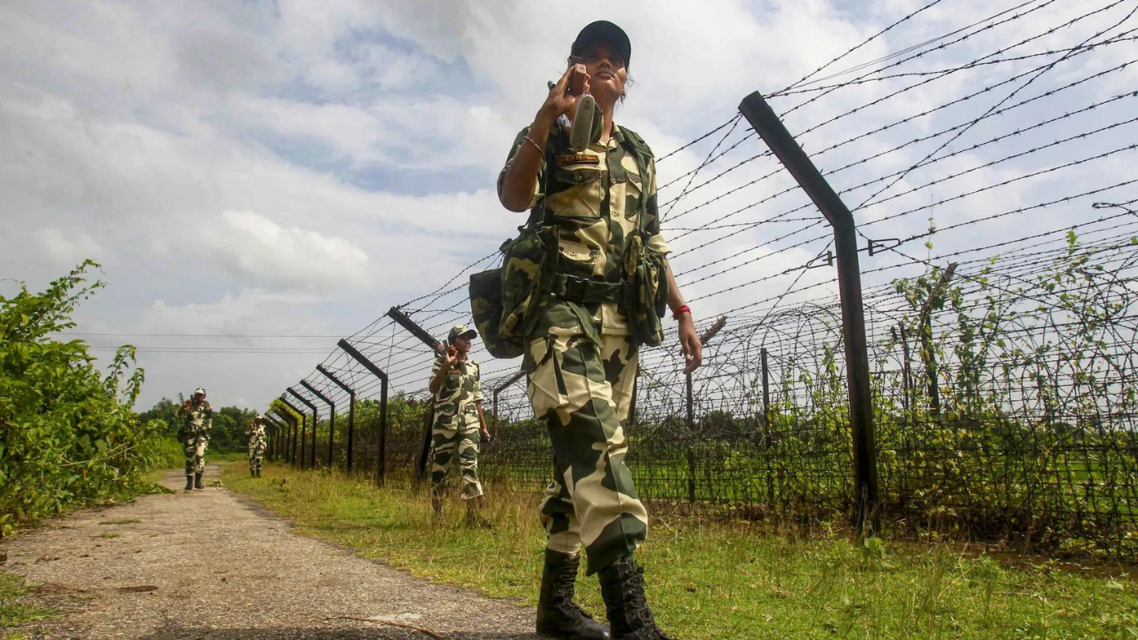 You are currently viewing J&K: BSF troops shoot and injure ‘Pakistani intruder’ in Kathua district; man tried to cross border despite warnings
