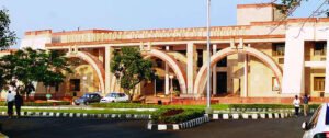 Read more about the article Non-engineers storm India’s top B-schools