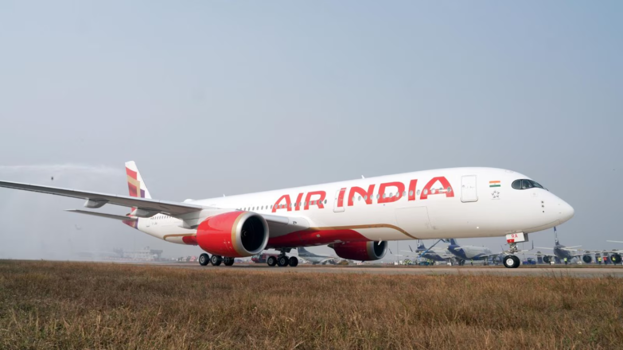 You are currently viewing DGCA warns Air India on pilot duty violations