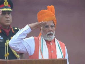 Read more about the article RSS’ contribution to nation marks ‘proud & golden chapter’: PM Modi