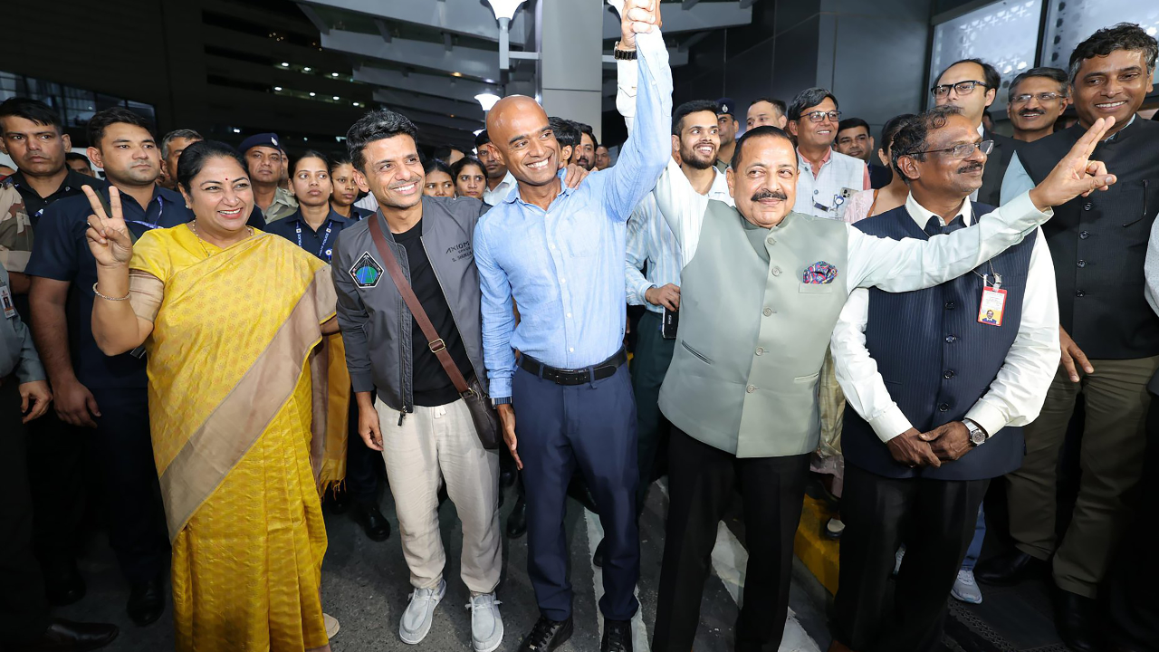 You are currently viewing After historic ISS mission, Shubhanshu Shukla gets red-carpet welcome in Delhi, to meet PM; LS will hold special discussion on him today