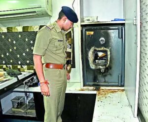 Read more about the article Holiday heist: Diamonds worth ₹32 crore stolen