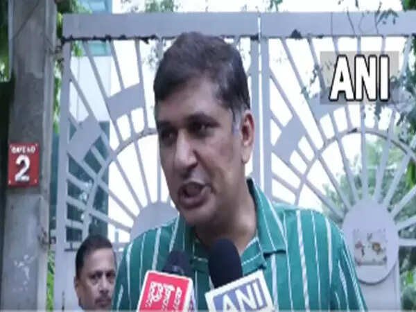 You are currently viewing AAP slams new education bill on private school fees, calls it ‘against middle-class families’