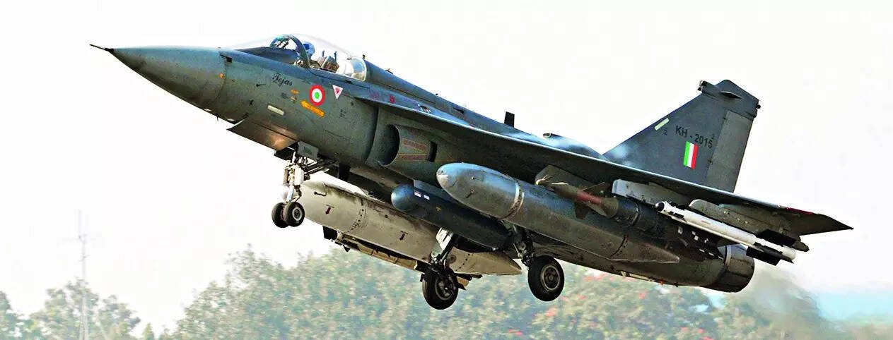 You are currently viewing Acquisition of another 97 Tejas, 6 AEW&C aircraft gets CCS nod
