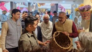 Read more about the article Push for handicrafts: Textiles minister Giriraj Singh inaugurates retail hub in Delhi; ‘The Kunj’ envisaged as a model for initiatives nationwide