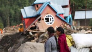 Read more about the article Chasoti students, teachers vow to resume classes ‘even under tree’ day after tehravi