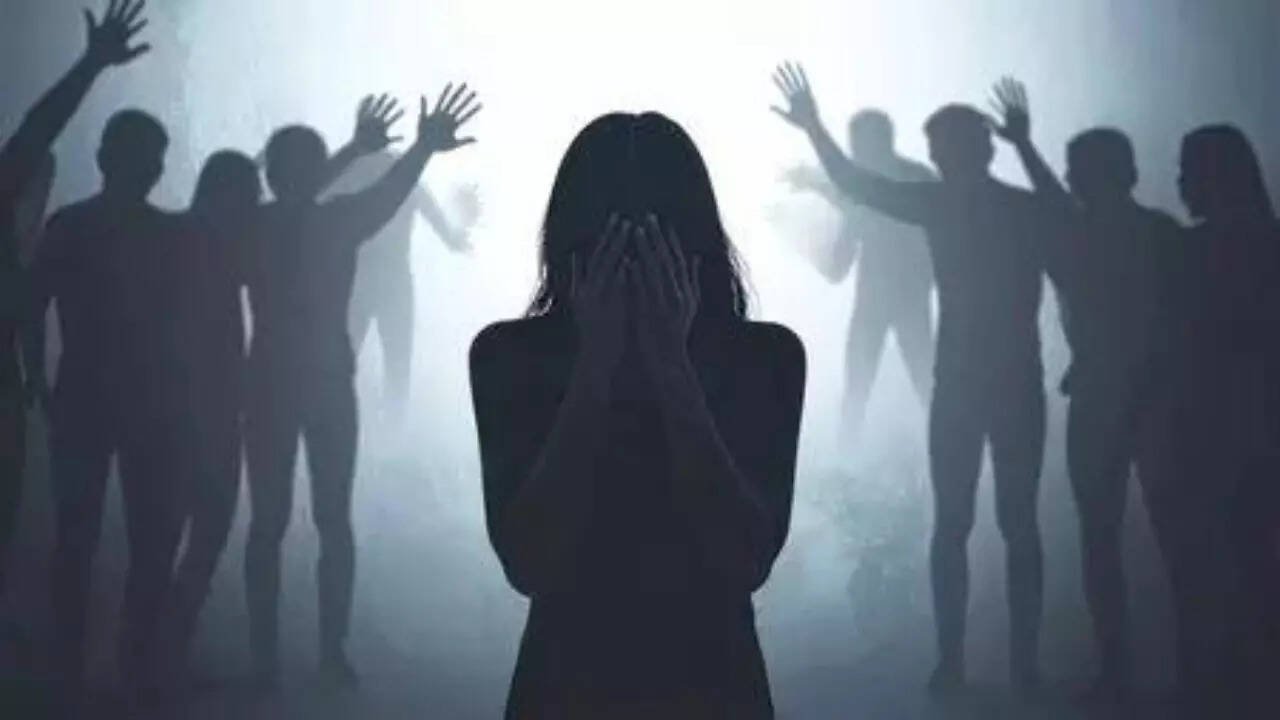 You are currently viewing 4 named in chargesheet of Kolkata college gang-rape case