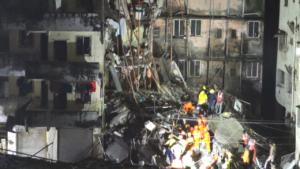 Read more about the article Virar apartment collapses during party: Over 15 trapped, rescue operation underway