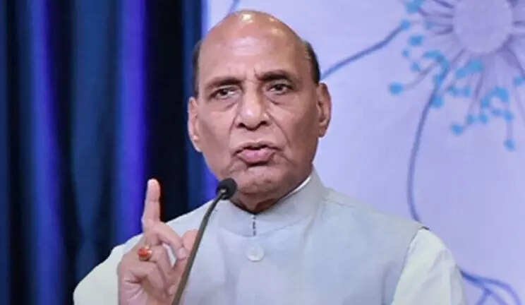 You are currently viewing Rajnath: Be ready for all challenges, short-duration battles to 5-year war