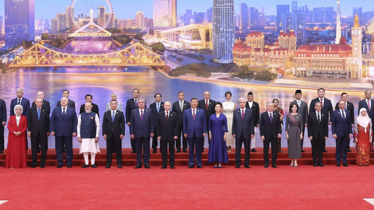 Read more about the article SCO summit: Modi meets Junta chief, calls for fair polls in Myanmar