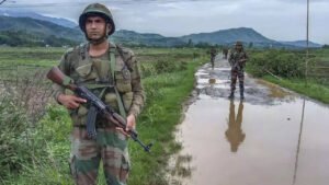 Read more about the article Centre, Kuki-Zo groups & Manipur sign pact: Hill state’s integrity in focus; NH-2 reopens