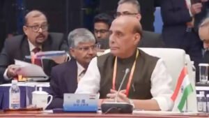 Read more about the article Desi hypersonic missiles, AI system on defence minister wish list