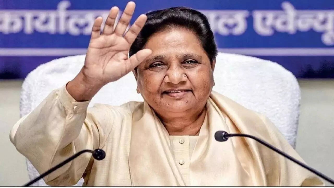 You are currently viewing ‘Abandon hateful politics’: Mayawati warns of ‘political conspiracy’ in UP; addresses BSP workers