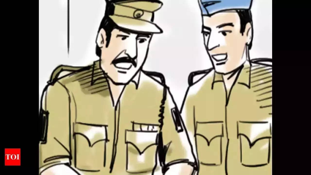 You are currently viewing MP cops catch reel-maker for playing dead