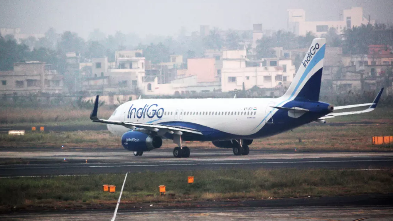 You are currently viewing Nepal unrest: Indian airlines suspend flights to Kathmandu; all you need to know