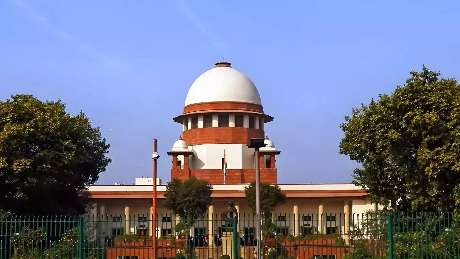 You are currently viewing ‘Proud of our Constitution’: Supreme Court cites Nepal, Bangladesh turmoil; what prompted observation?
