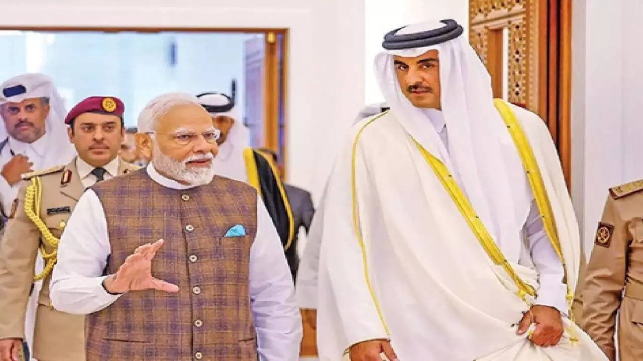You are currently viewing PM Modi speaks to Qatar Amir; India slams Israel in rare development for Doha hit
